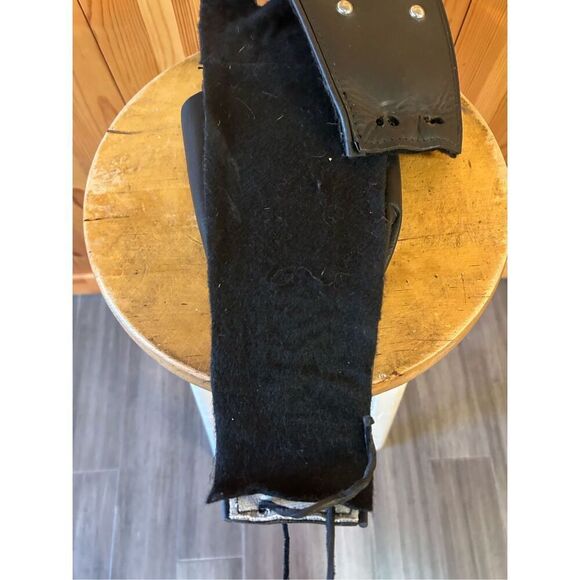 Victory Motorcycle USA Gas Fuel Tank Bag Leather Rivets Saddle Bag Storage Bag ( - Picture 5 of 8